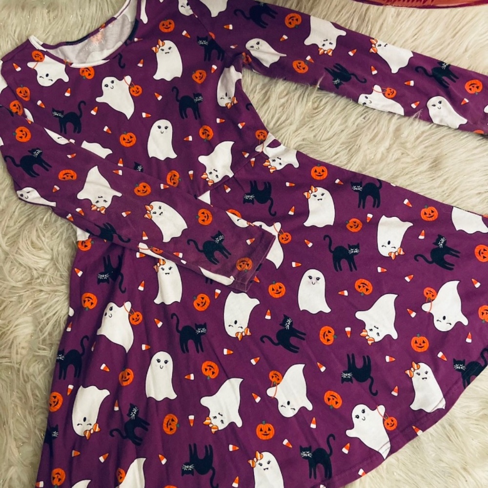 Spooky girl’s dress
